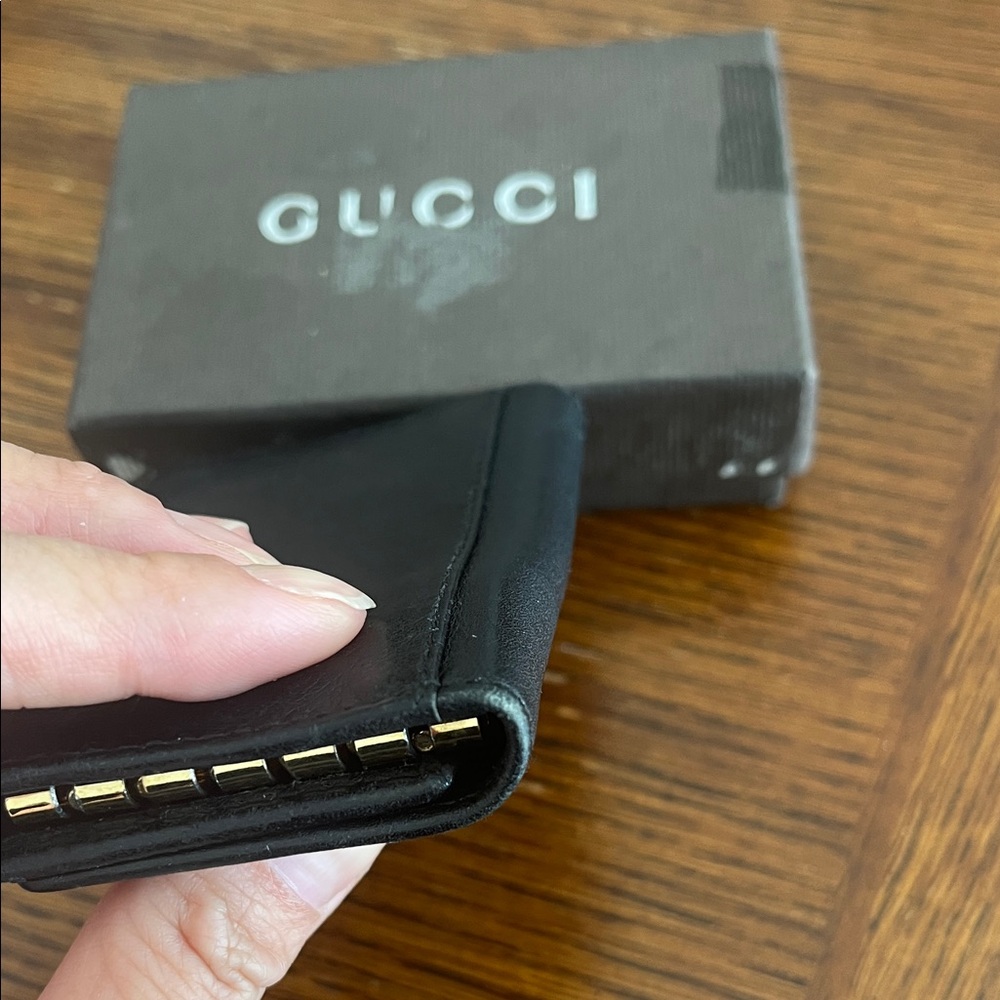 Gucci Black Leather Key Holder with Bamboo Accent - Picture 9 of 12